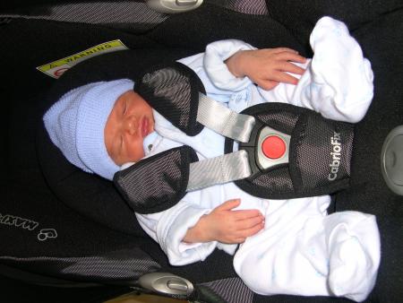 SORTIE DE LA MATERNITE